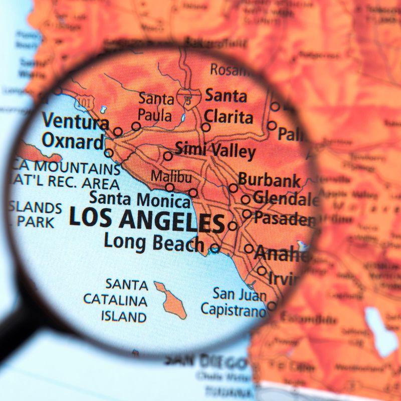 323 Area Code: Los Angeles
